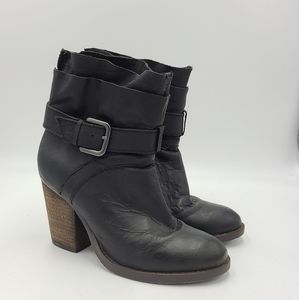 Steve Madden Shoes | Steve Madden Risky Heeled Boot Womens 6 | Color: Black | Size: 6 | Robertmdelnero's Closet